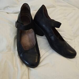 Dansko Black Leather Mary Jane Heels Women’s EU 41 Comfort Block Heel Shoes